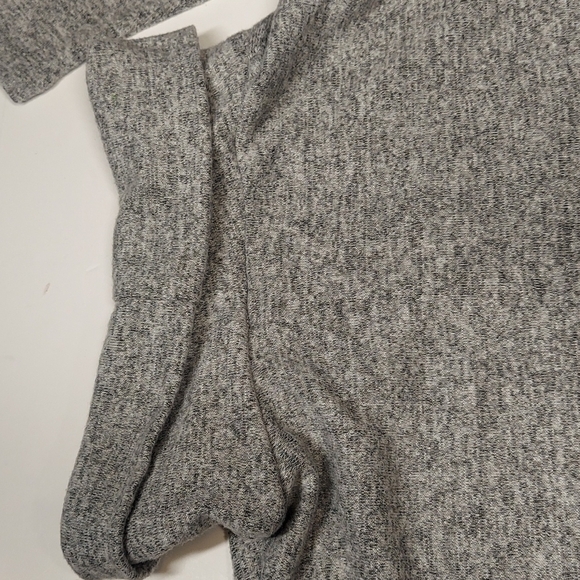 Ruby Rd. Petite Heather Gray Cowl Neck Sweater Size PM - Picture 11 of 13